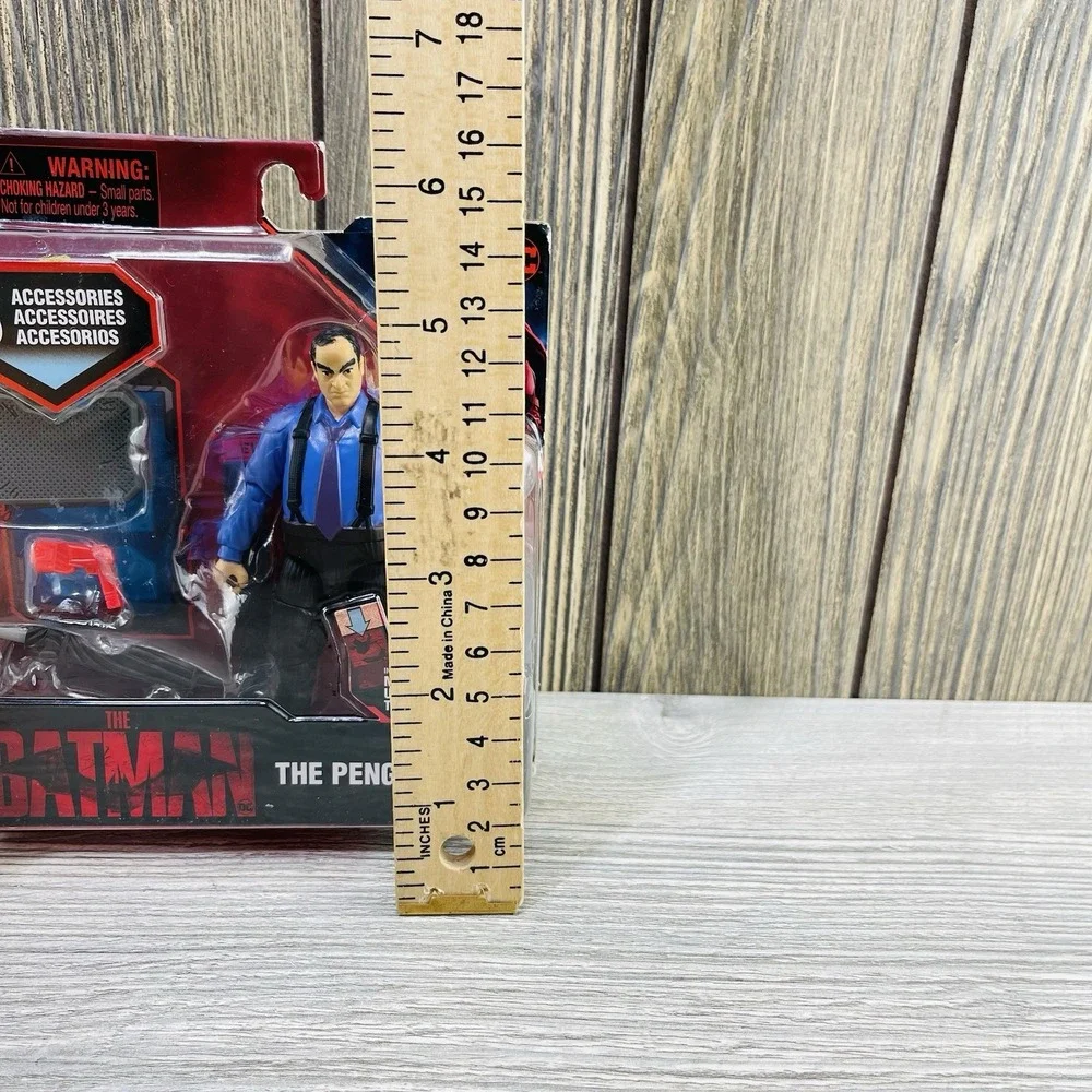 The Batman DC Penguin Spin Master Action Figure New In Package